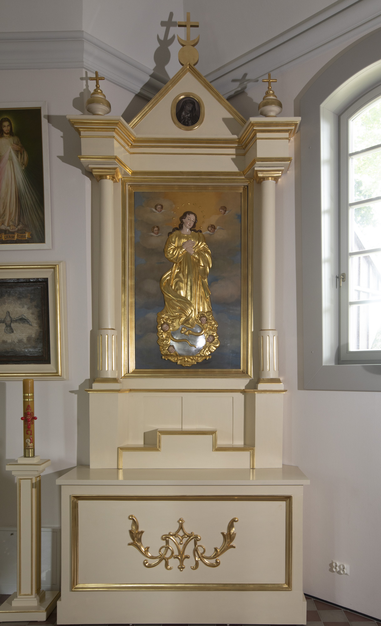 Ołtarz boczny, strona lekcji