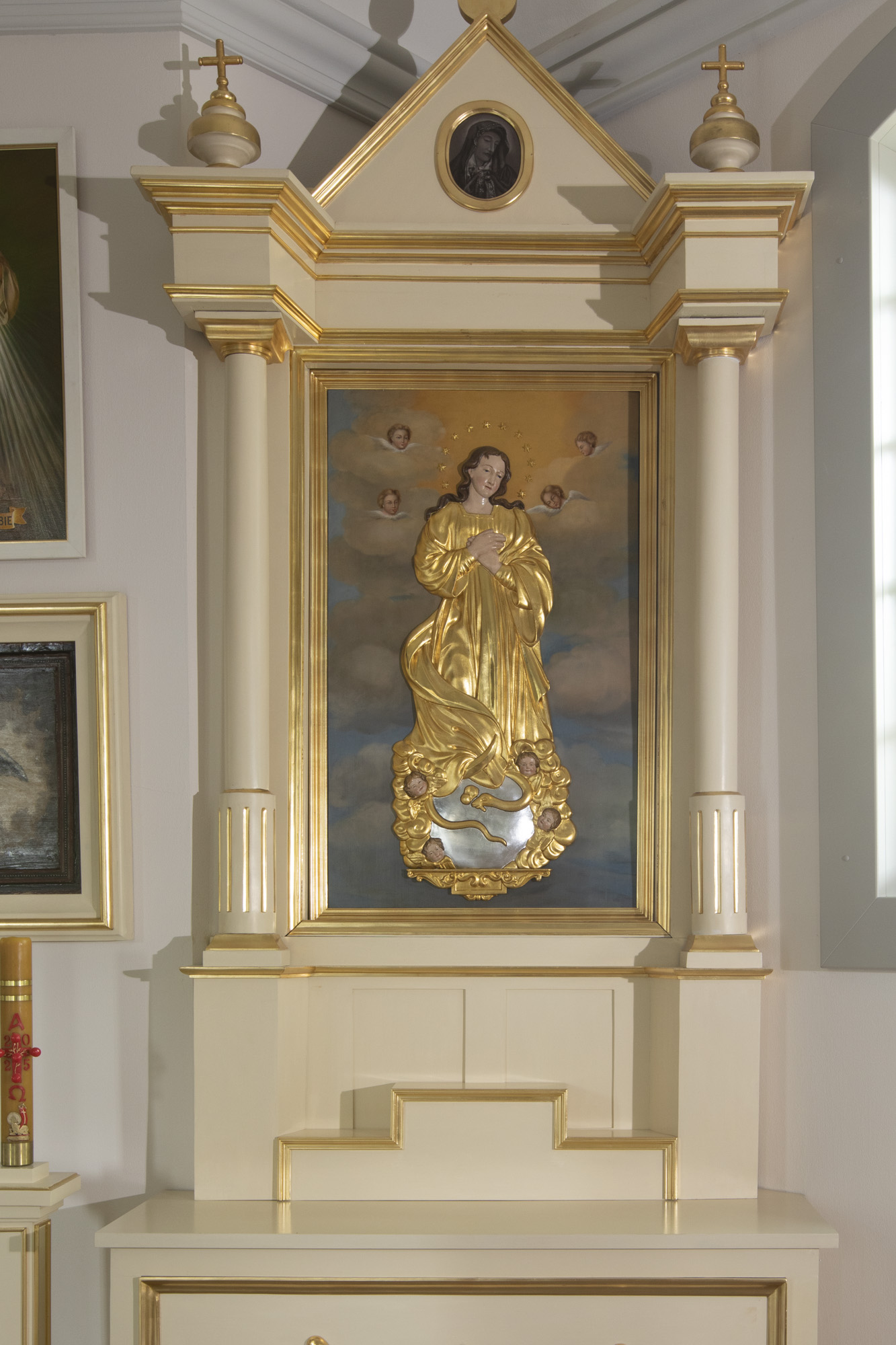 Ołtarz boczny, strona lekcji