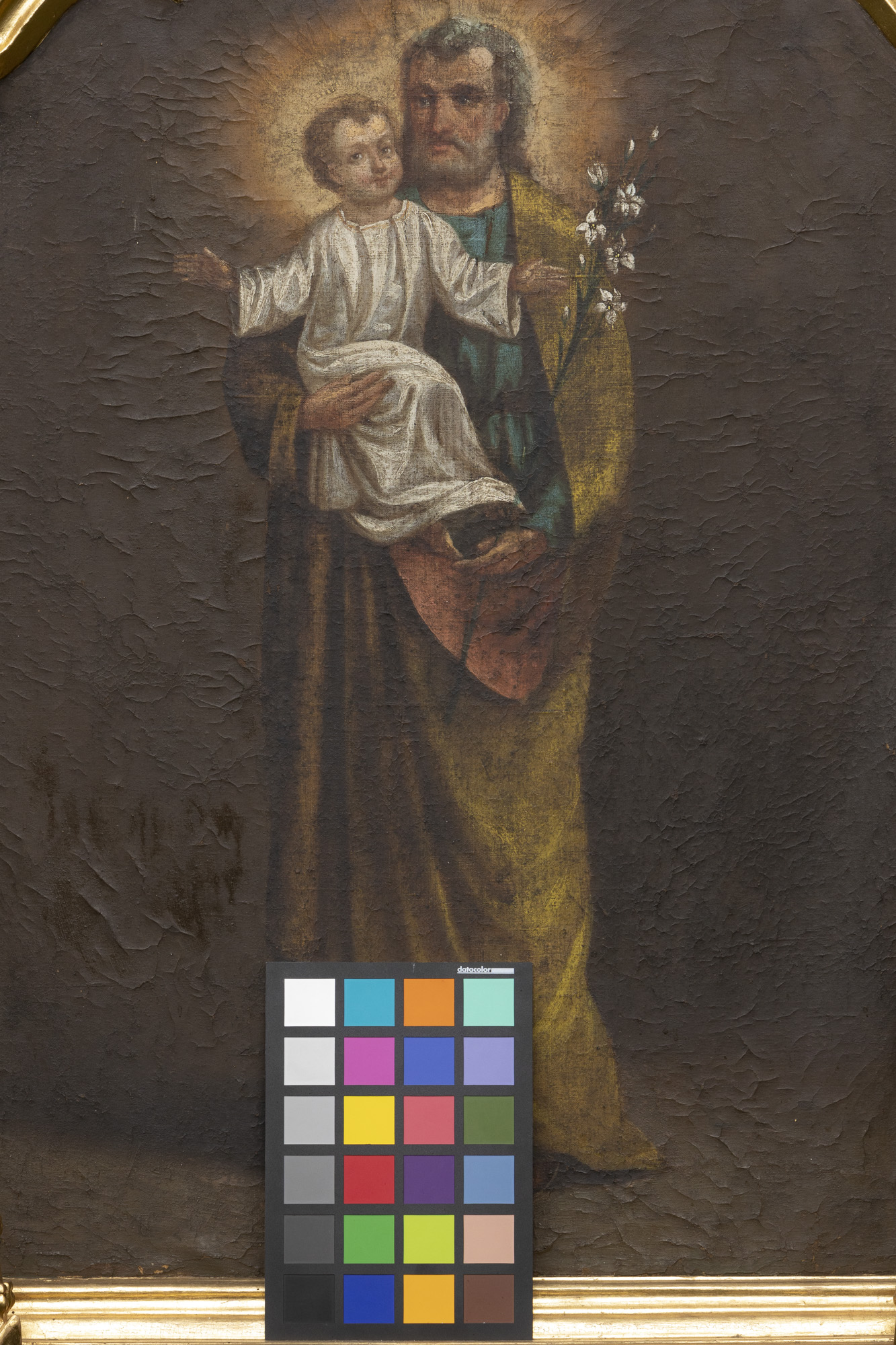 Feretron z obrazami: Matka Boska Niepokalana i św. Józef