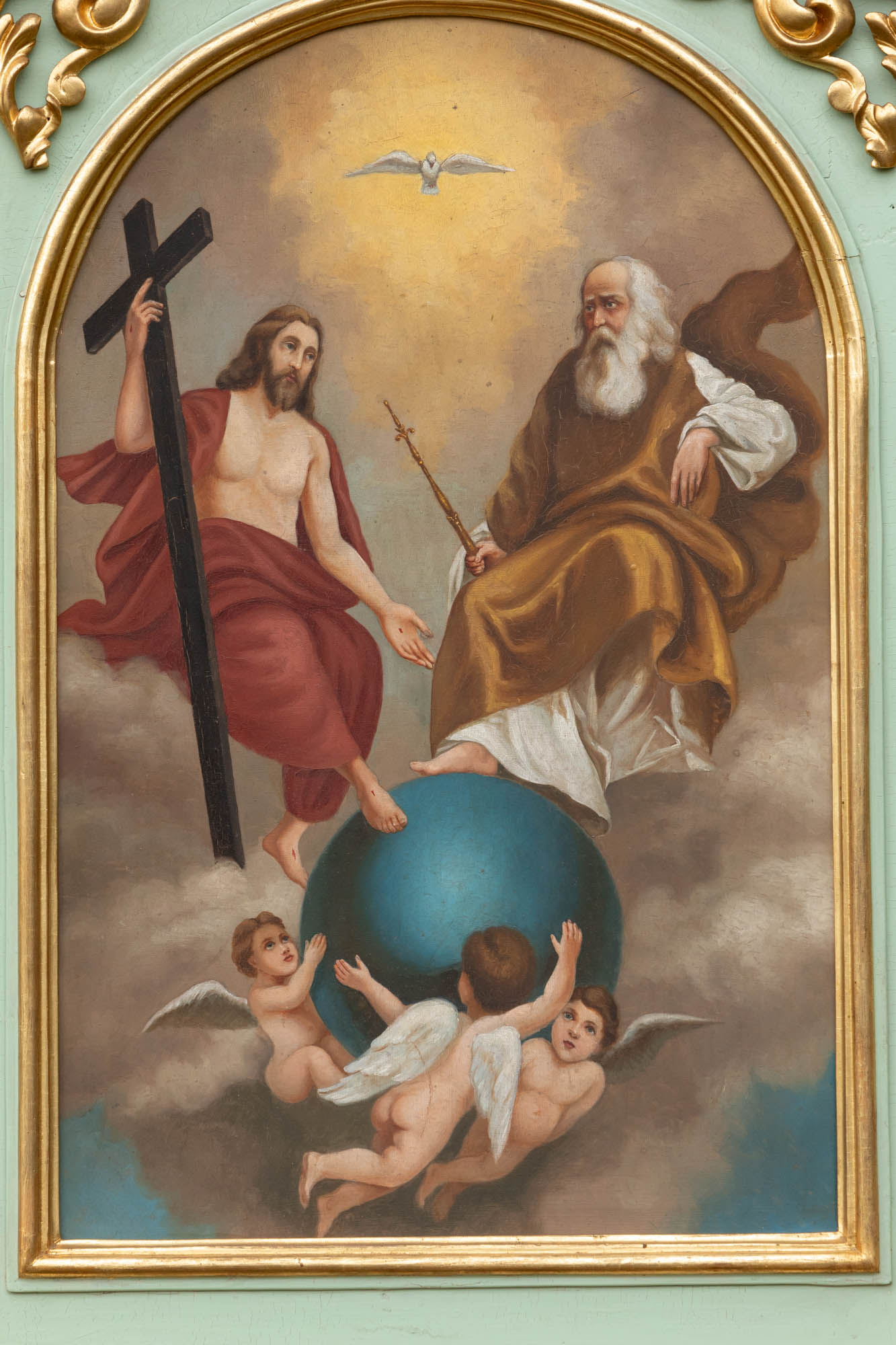 Feretron z obrazami św. Trójcy i św. Rodziny