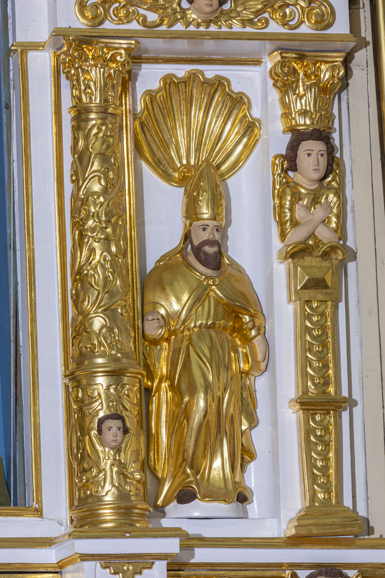 Ołtarz boczny – pw. Świętej Anny