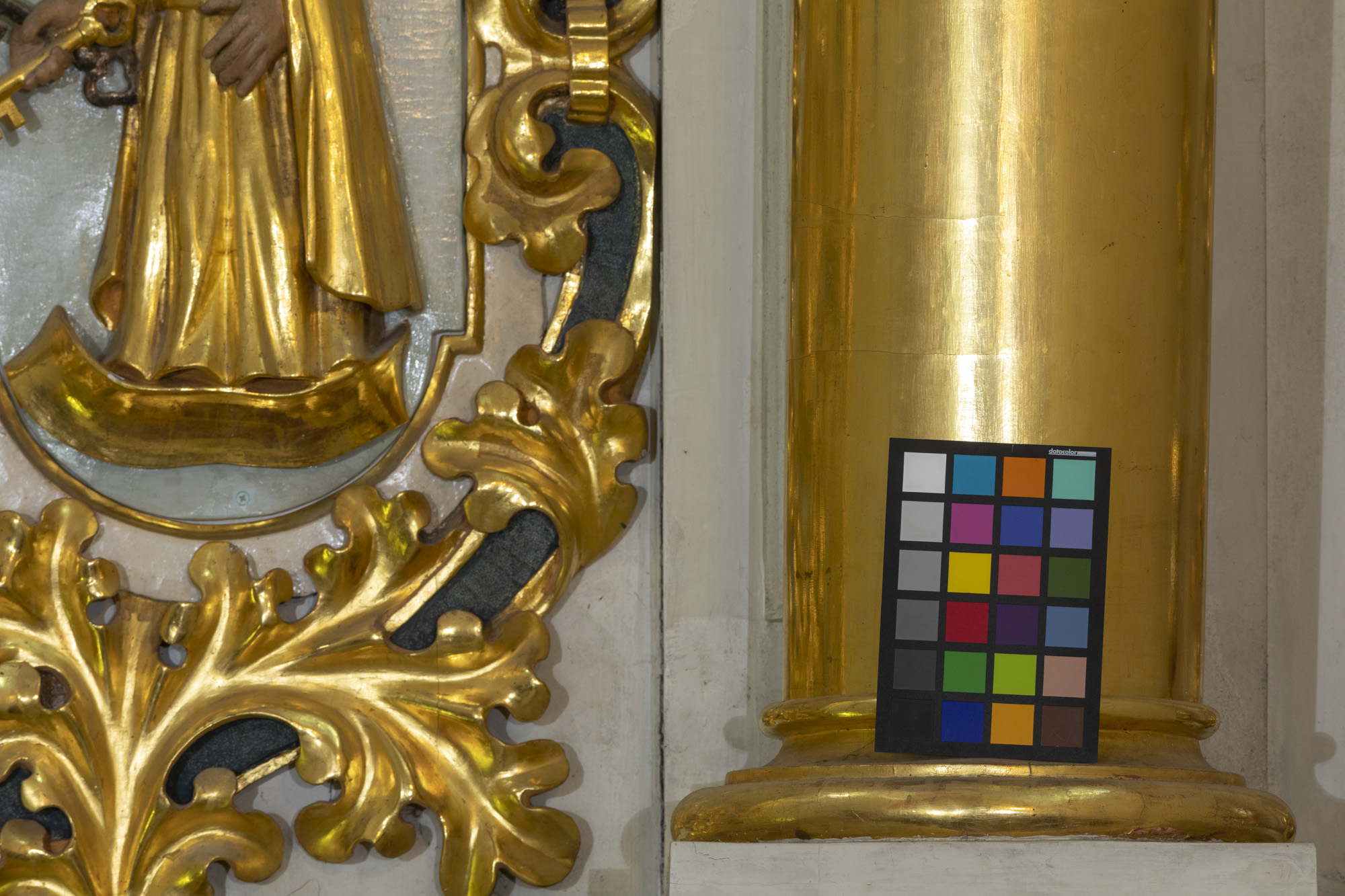 Obraz Ustanowienia Komunii św. podczas Ostatniej Wieczerzy - w ołtarzu bocznym w kaplicy południowej