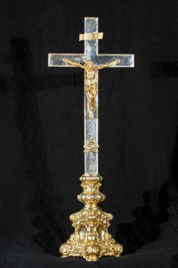 Krzyż ołtarzowy
