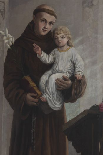 Obraz św. Antoniego Padewskiego w ołtarzu głównym